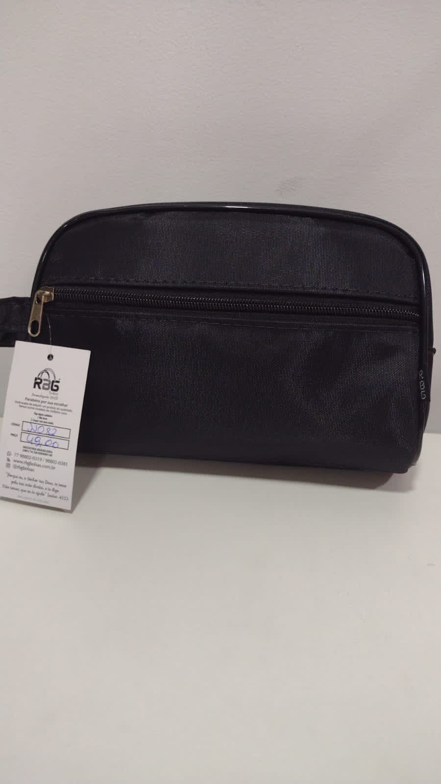Necessaire